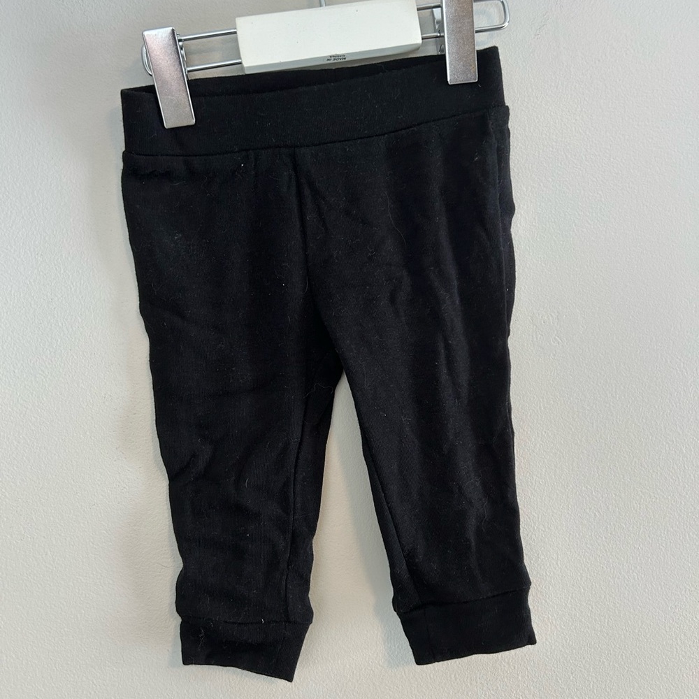 (3/$20) Old navy 6/12m Black pants